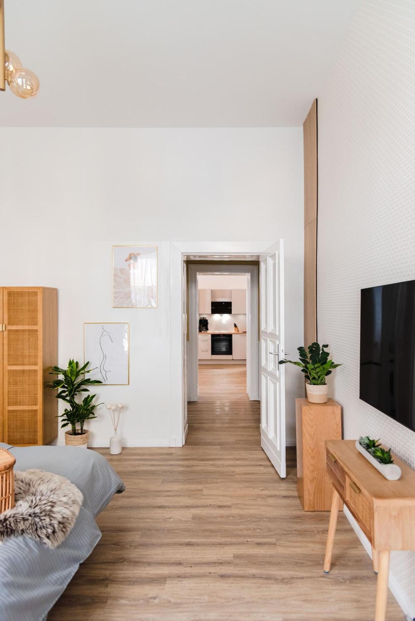 Exklusive Luxus-Unterkunft In Berlin Mitte: 2 Apartments, 130M², Designer-Moebel, Co2 Neutrale Reinigung Berlim Exterior foto